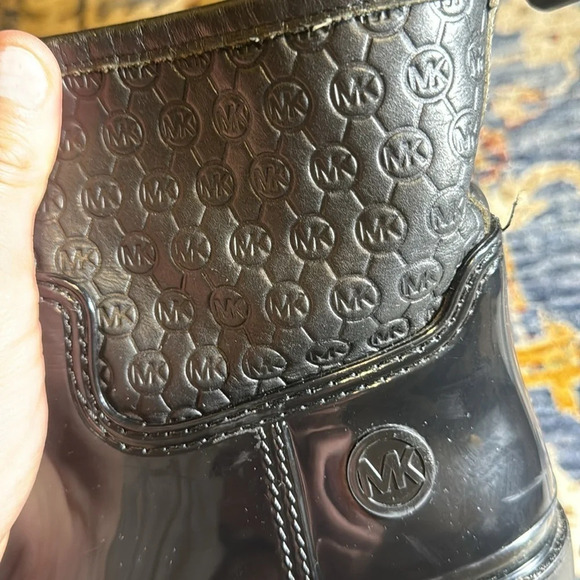 MK Michael Kors Designer Women Blakely Logo Embossed Ankle Rain Boot Shoes Blk 7 - Picture 14 of 15